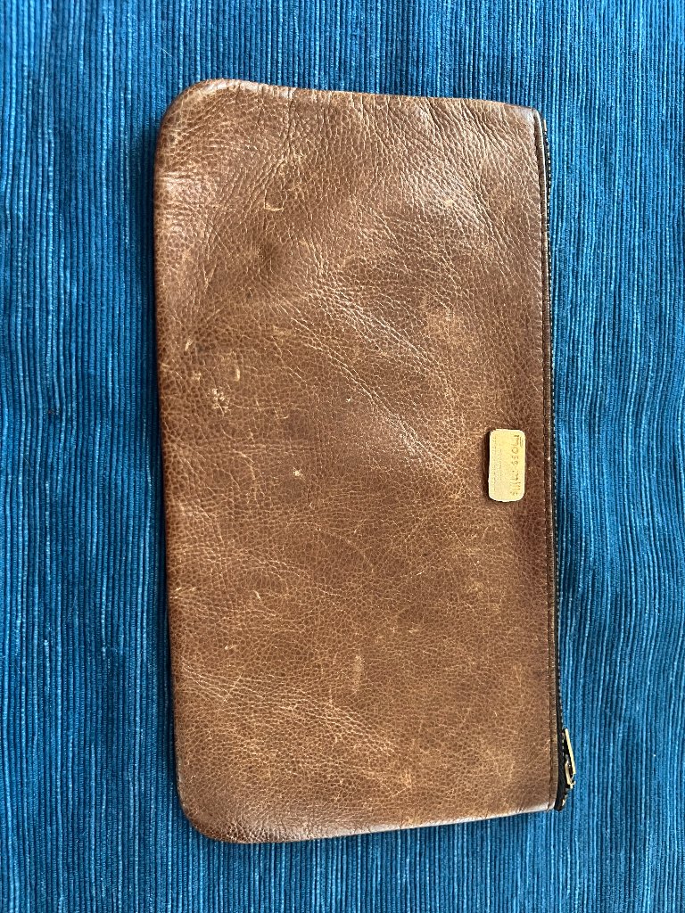Moss Mills | Brown Leather Clutch